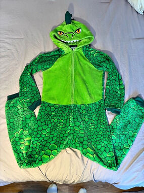 Dragon Hooded Fleece Sleeper/Costume Kids’ Size Small 7/8